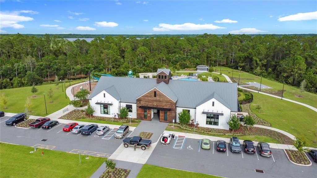 For Rent: $1,900 (3 beds, 2 baths, 1452 Square Feet)