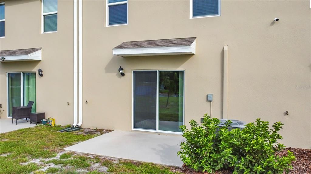 For Rent: $1,900 (3 beds, 2 baths, 1452 Square Feet)