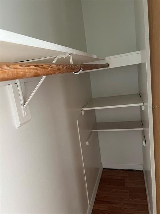 For Rent: $1,150 (1 beds, 1 baths, 450 Square Feet)