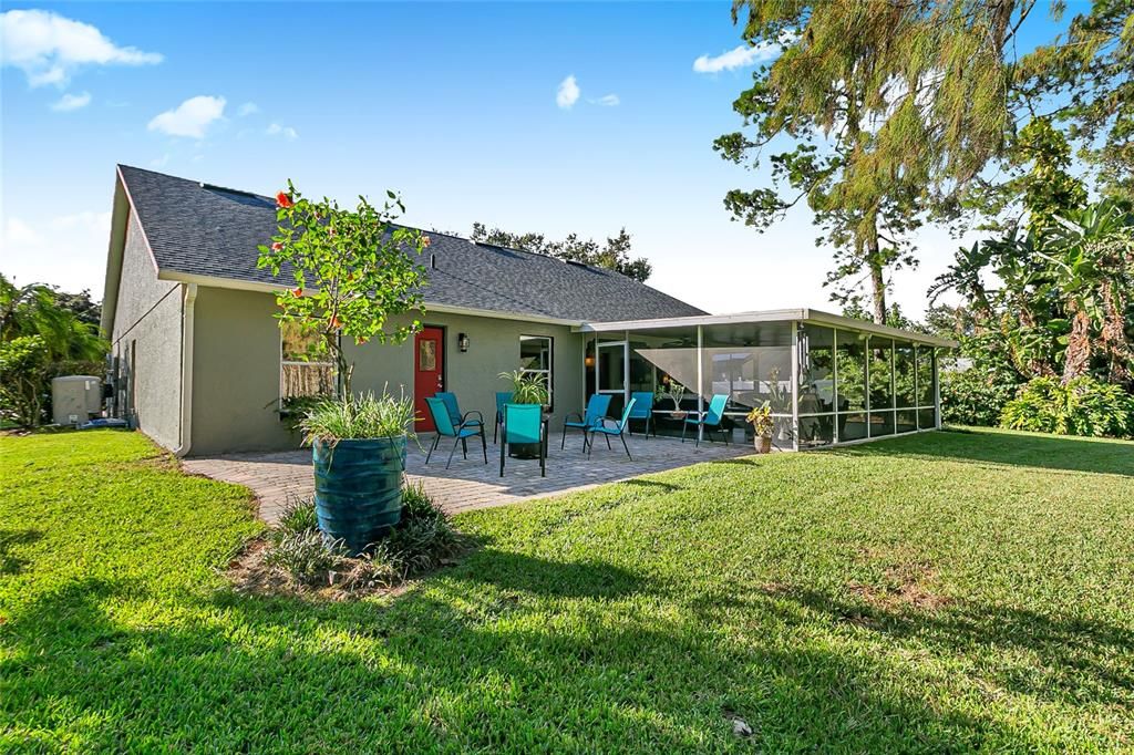 合同活跃: $465,000 (4 贝兹, 2 浴室, 1928 平方英尺)