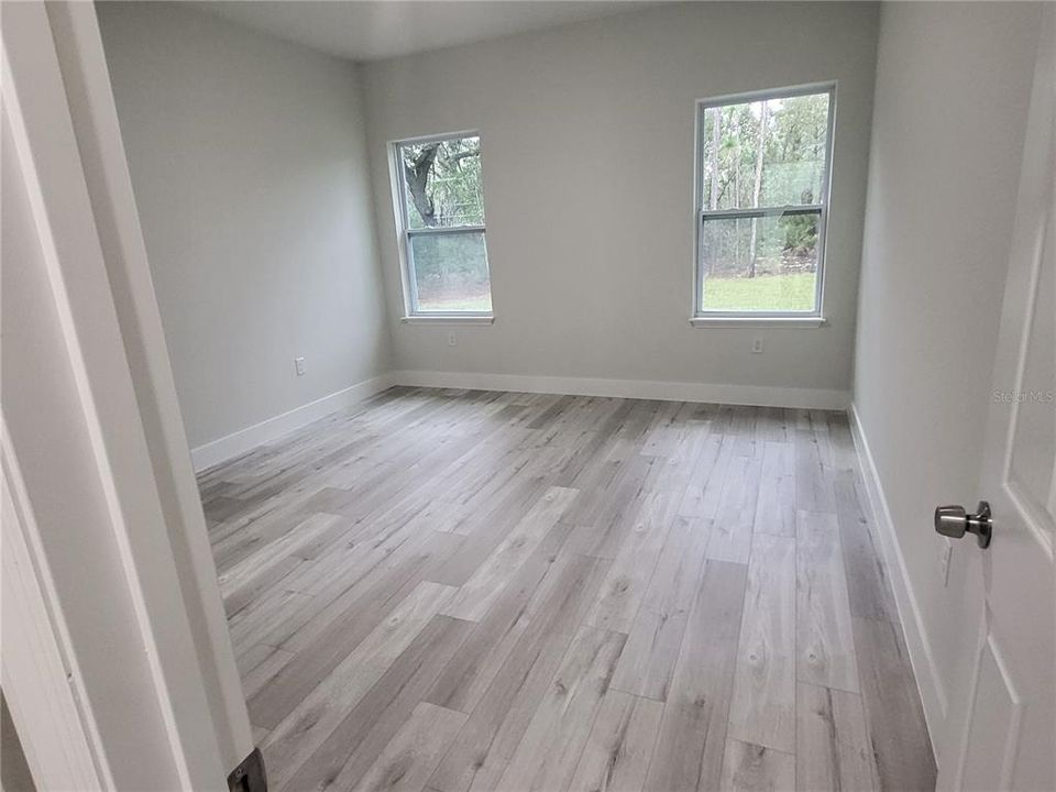 For Rent: $1,725 (3 beds, 2 baths, 1529 Square Feet)