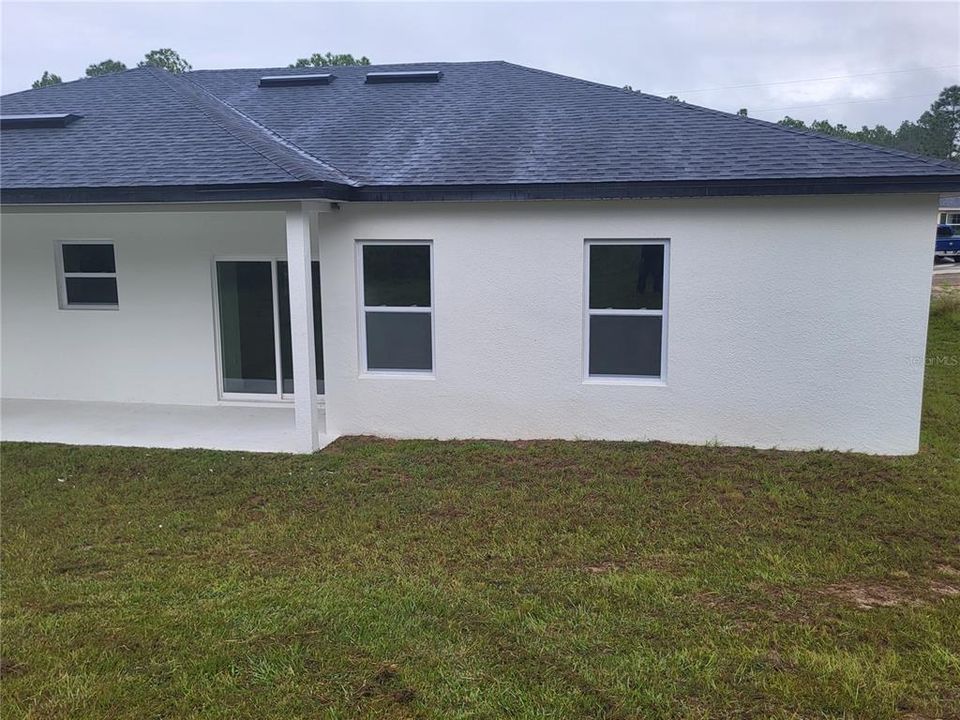 For Rent: $1,725 (3 beds, 2 baths, 1529 Square Feet)