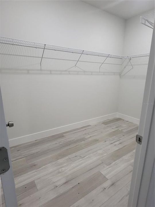 For Rent: $1,725 (3 beds, 2 baths, 1529 Square Feet)