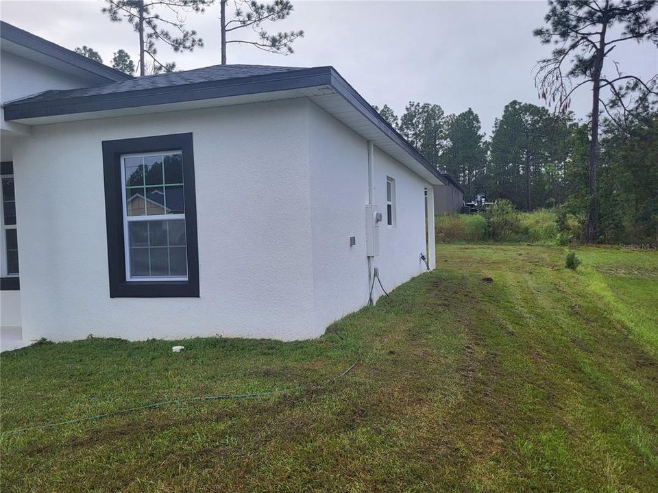 For Rent: $1,725 (3 beds, 2 baths, 1529 Square Feet)