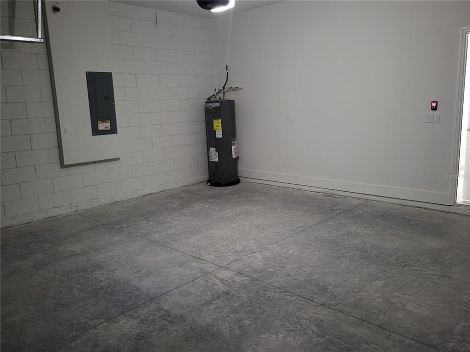 For Rent: $1,725 (3 beds, 2 baths, 1529 Square Feet)