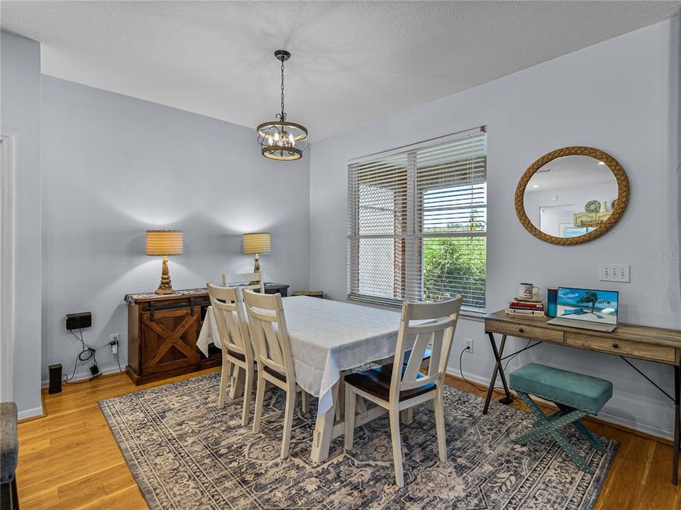 待售: $449,900 (2 贝兹, 2 浴室, 1540 平方英尺)