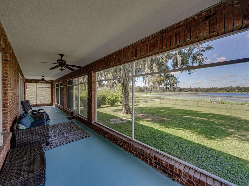 待售: $449,900 (2 贝兹, 2 浴室, 1540 平方英尺)