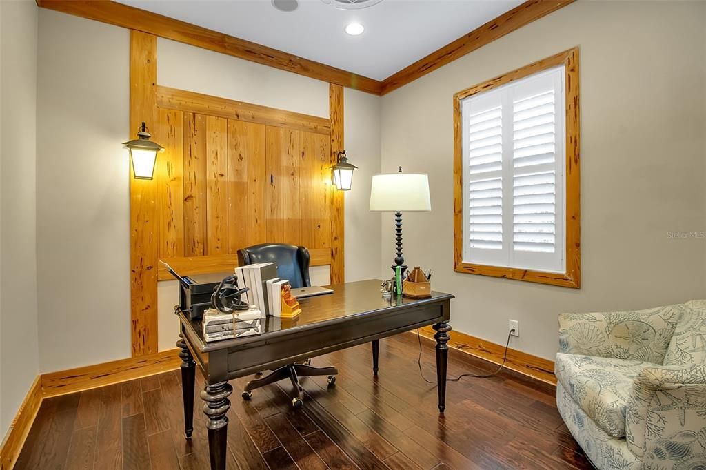 For Sale: $1,399,000 (3 beds, 3 baths, 2962 Square Feet)