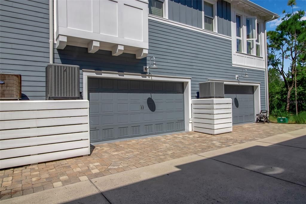 For Sale: $1,399,000 (3 beds, 3 baths, 2962 Square Feet)