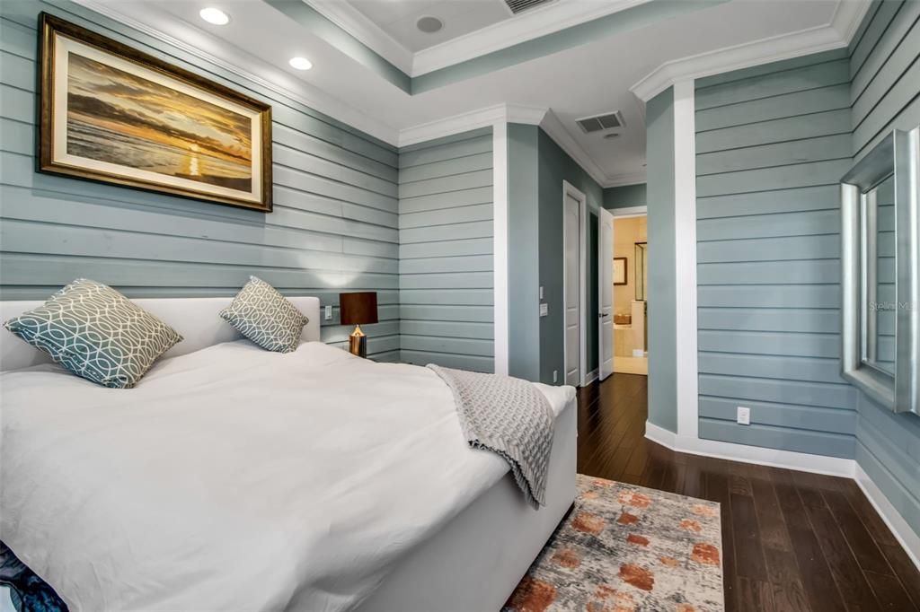 For Sale: $1,399,000 (3 beds, 3 baths, 2962 Square Feet)