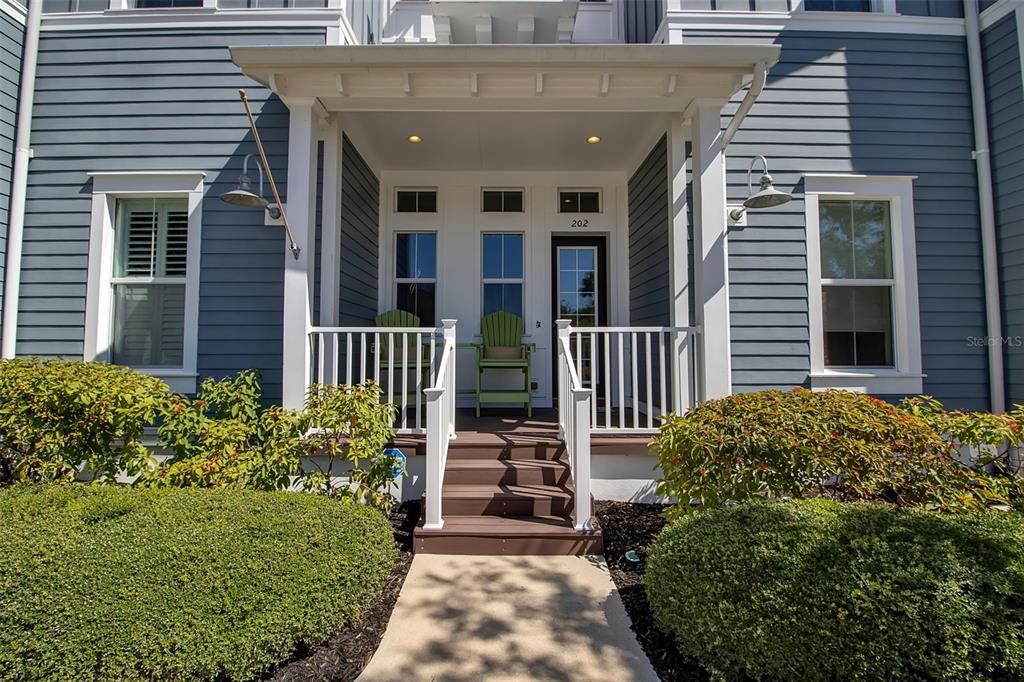 For Sale: $1,399,000 (3 beds, 3 baths, 2962 Square Feet)