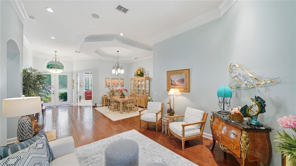 待售: $1,050,000 (5 贝兹, 3 浴室, 2760 平方英尺)