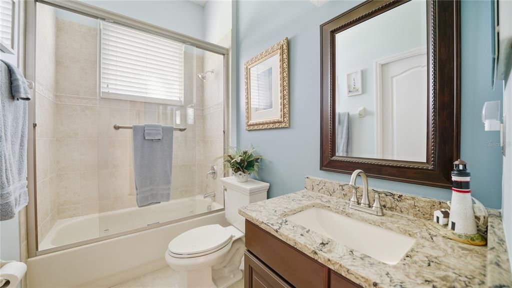 待售: $1,050,000 (5 贝兹, 3 浴室, 2760 平方英尺)