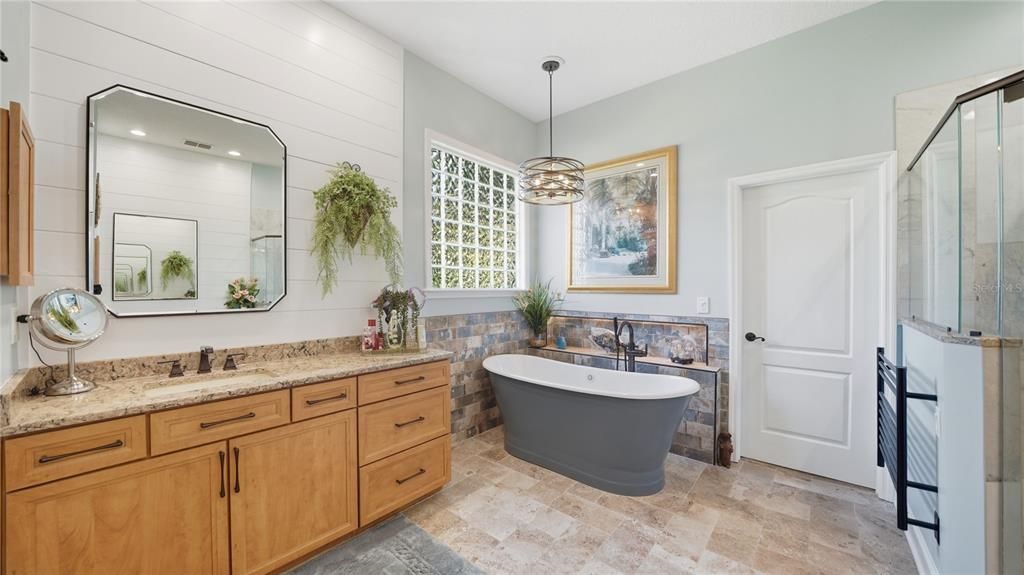 待售: $1,050,000 (5 贝兹, 3 浴室, 2760 平方英尺)