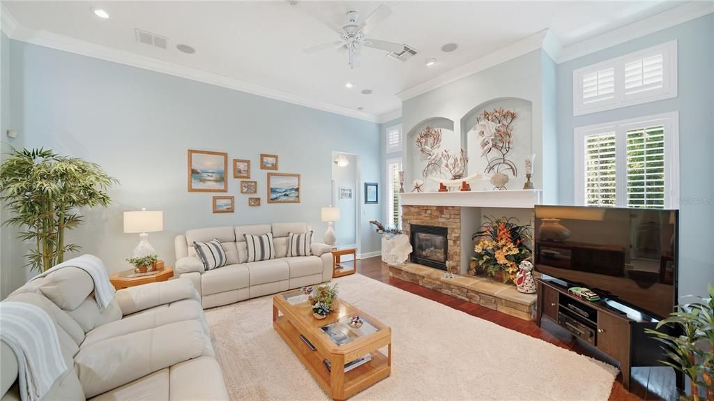 待售: $1,050,000 (5 贝兹, 3 浴室, 2760 平方英尺)