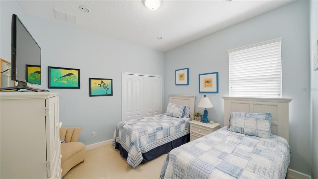 待售: $1,050,000 (5 贝兹, 3 浴室, 2760 平方英尺)