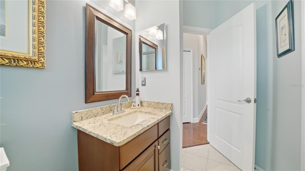 待售: $1,050,000 (5 贝兹, 3 浴室, 2760 平方英尺)