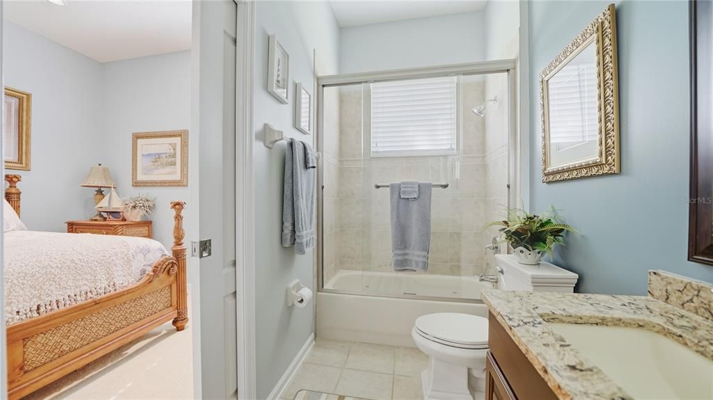 待售: $1,050,000 (5 贝兹, 3 浴室, 2760 平方英尺)