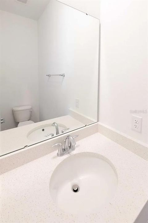 En Renta: $5,600 (5 camas, 3 baños, 3092 Pies cuadrados)