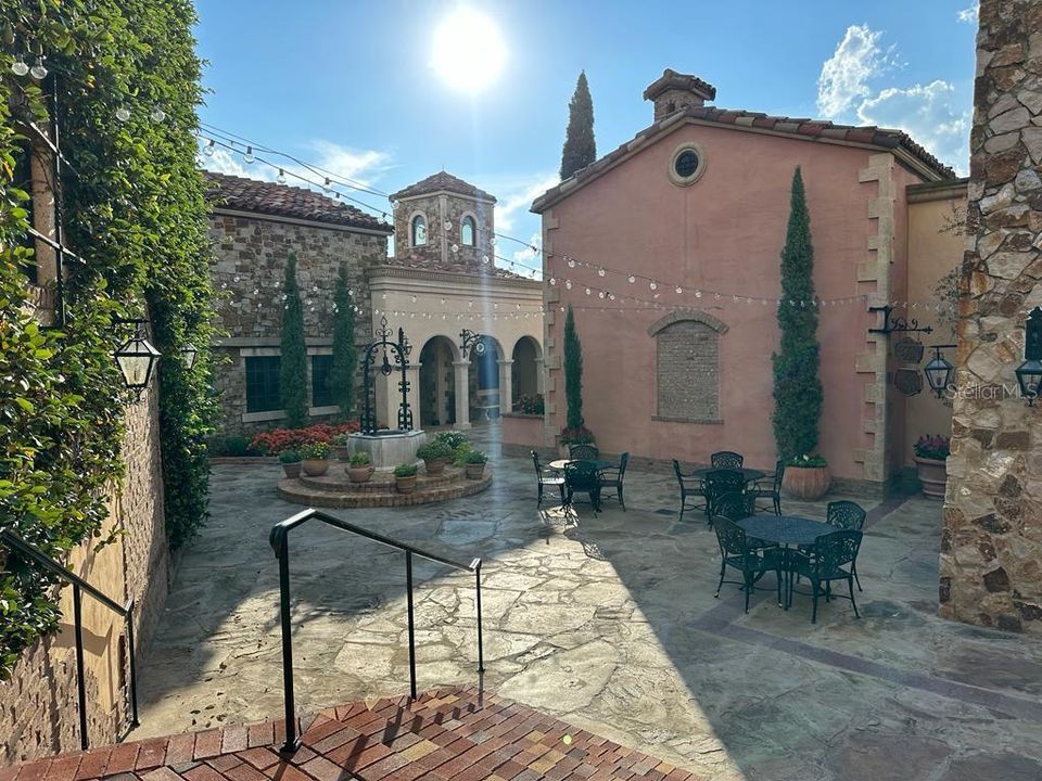 En Renta: $5,600 (5 camas, 3 baños, 3092 Pies cuadrados)