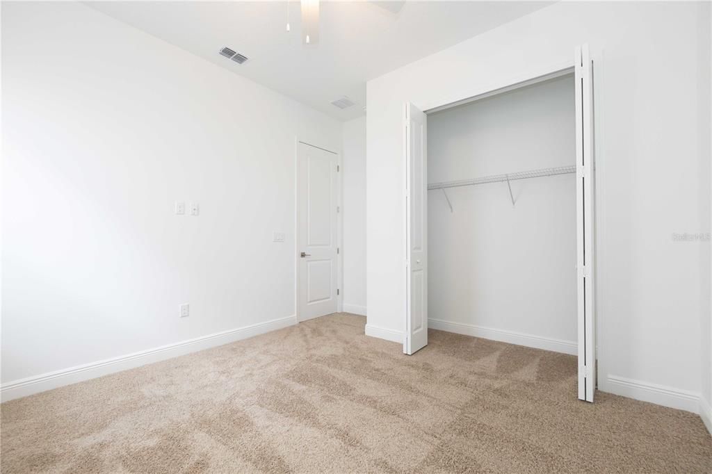 En Renta: $5,600 (5 camas, 3 baños, 3092 Pies cuadrados)