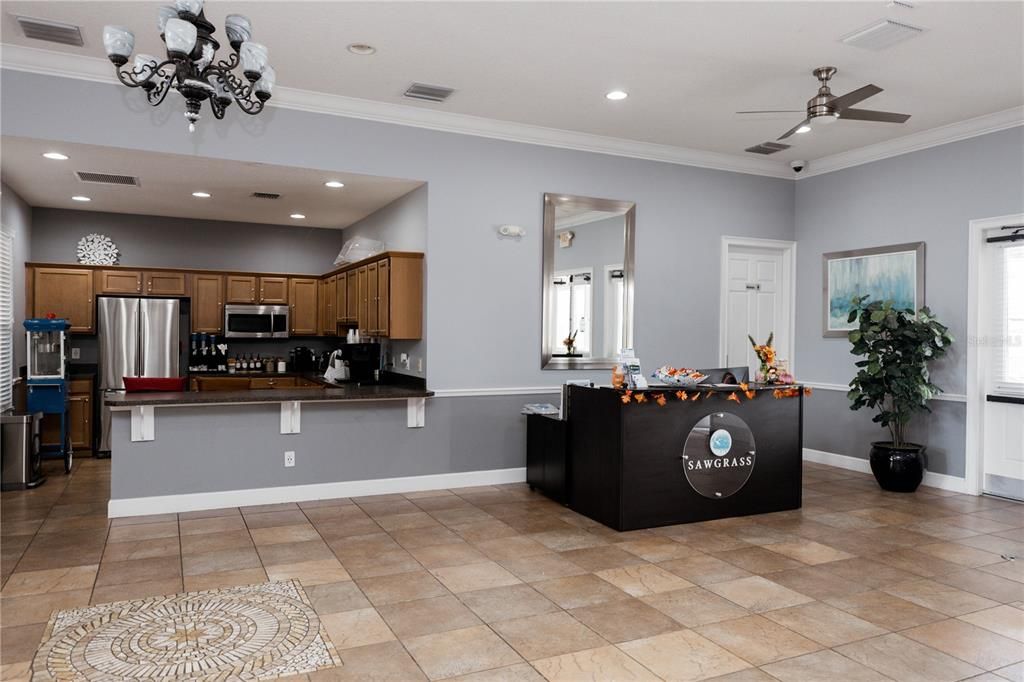 Под контрактом: $520,000 (4 спален, 3 ванн, 2459 Квадратных фут)