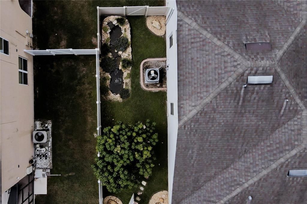 Под контрактом: $520,000 (4 спален, 3 ванн, 2459 Квадратных фут)