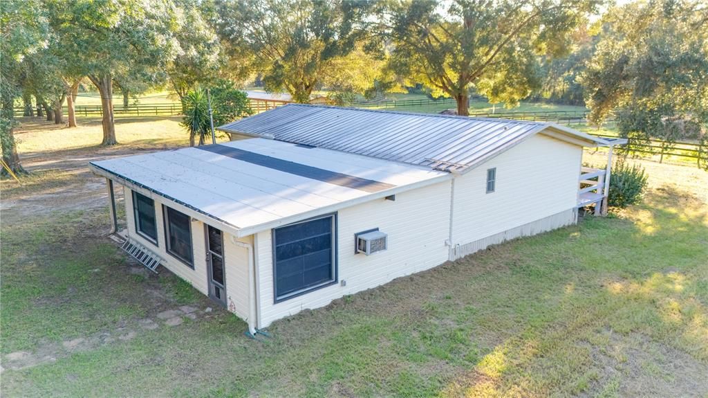 En Venta: $545,000 (3 camas, 2 baños, 960 Pies cuadrados)