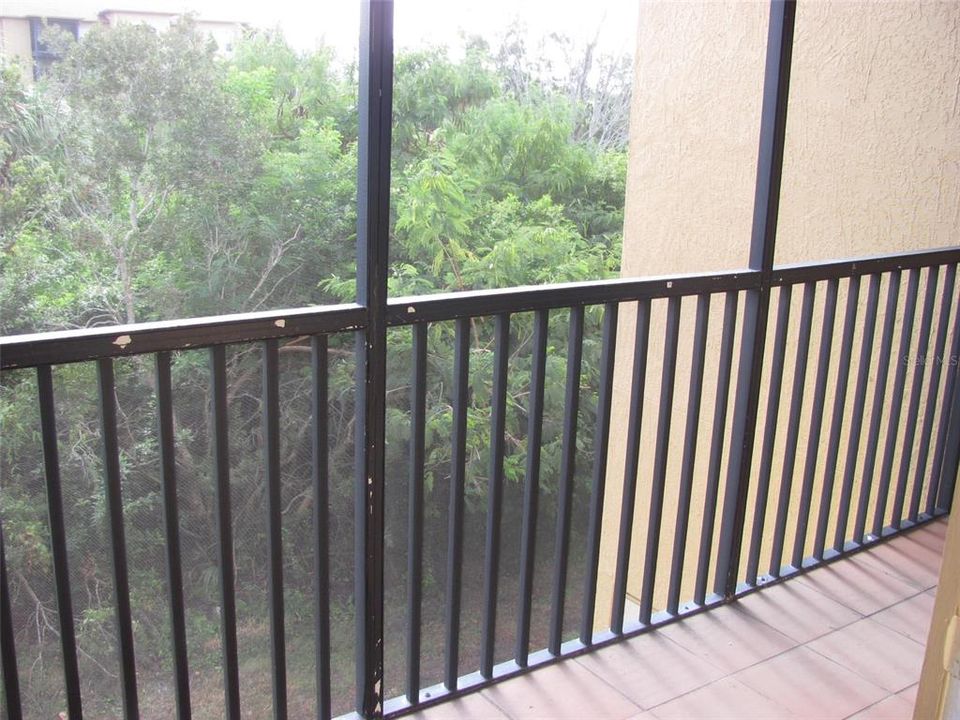 For Rent: $1,400 (1 beds, 1 baths, 656 Square Feet)