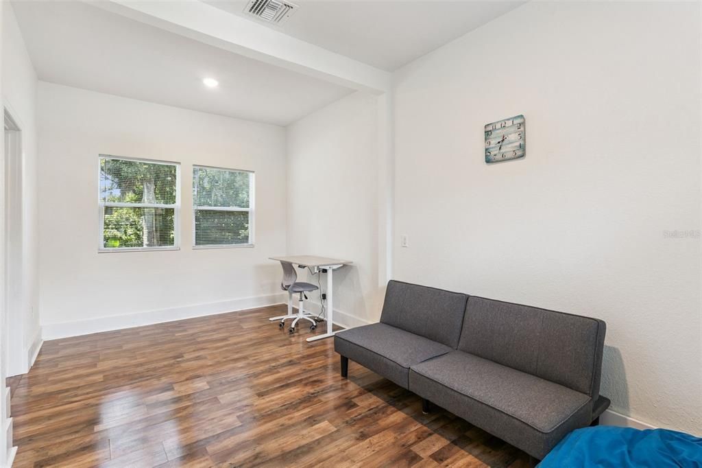 En Venta: $259,000 (2 camas, 2 baños, 1140 Pies cuadrados)