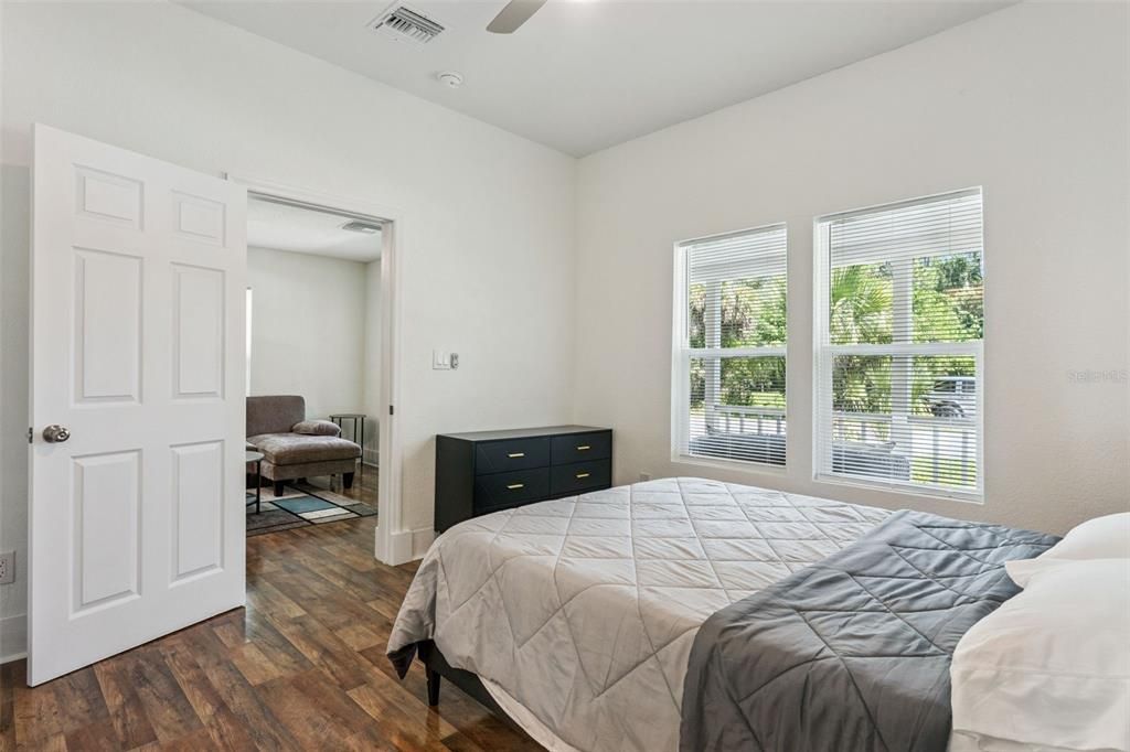 En Venta: $259,000 (2 camas, 2 baños, 1140 Pies cuadrados)