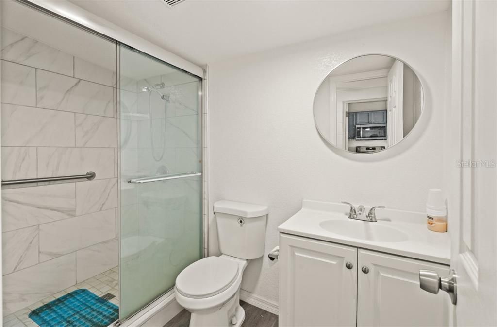 Active With Contract: $240,000 (5 beds, 3 baths, 2166 Square Feet)