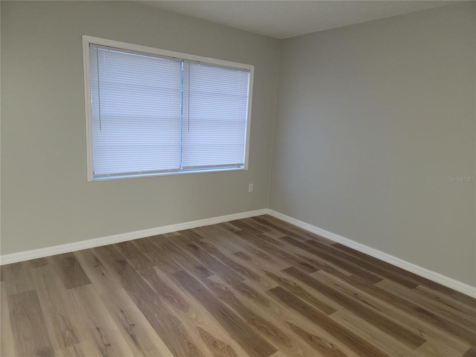 For Rent: $1,295 (2 beds, 1 baths, 700 Square Feet)