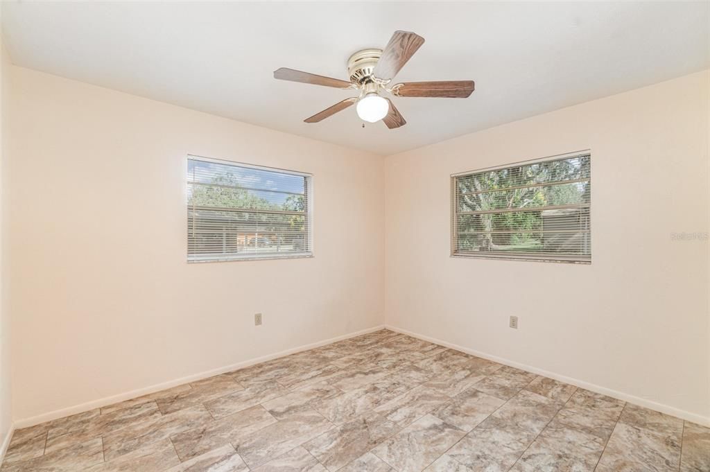 En Venta: $254,995 (2 camas, 1 baños, 775 Pies cuadrados)