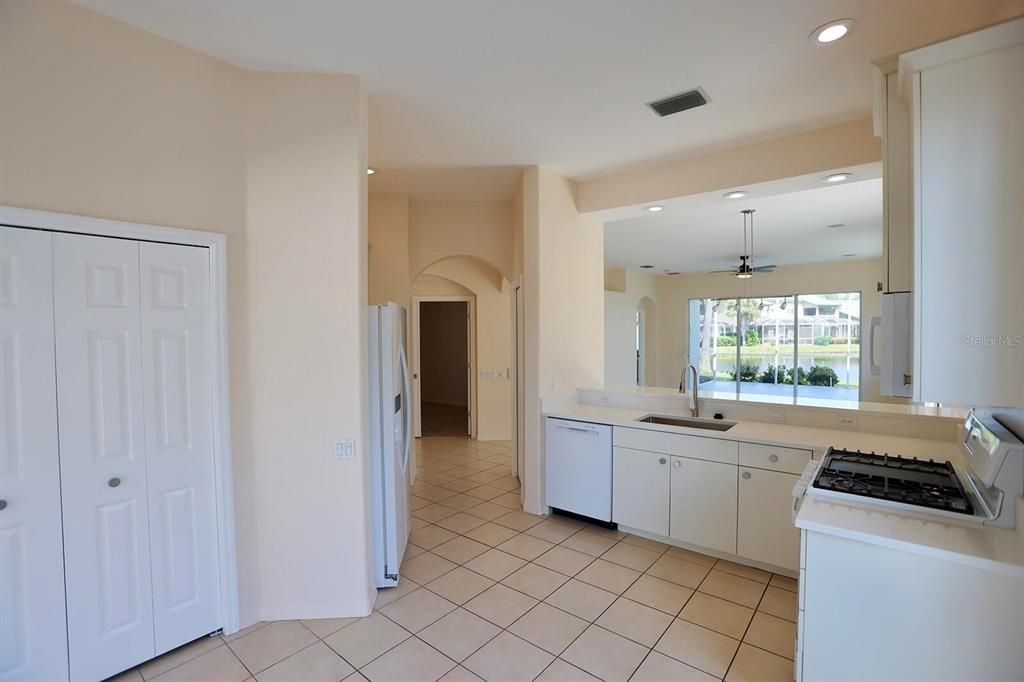 En Renta: $2,900 (2 camas, 2 baños, 1626 Pies cuadrados)