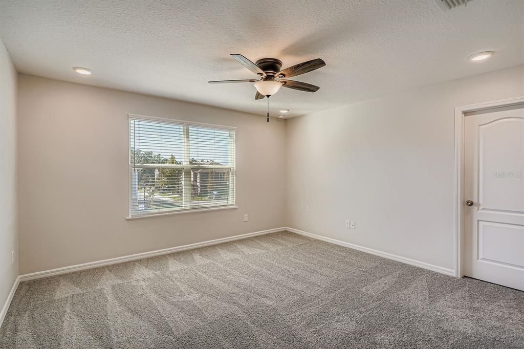 Active With Contract: $289,000 (3 beds, 2 baths, 1758 Square Feet)
