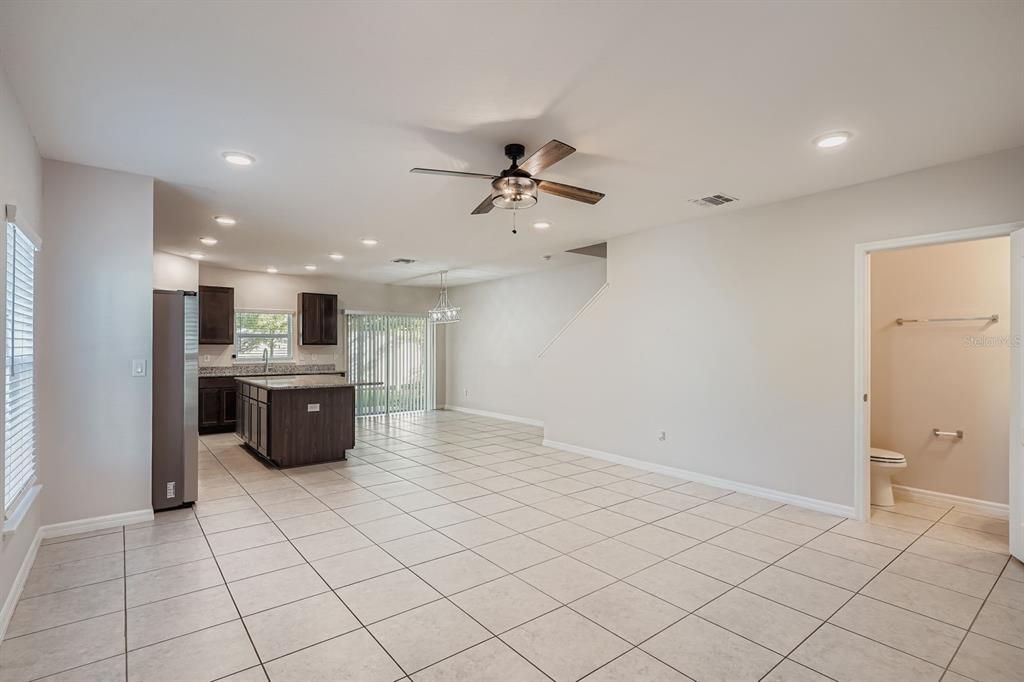 Active With Contract: $289,000 (3 beds, 2 baths, 1758 Square Feet)