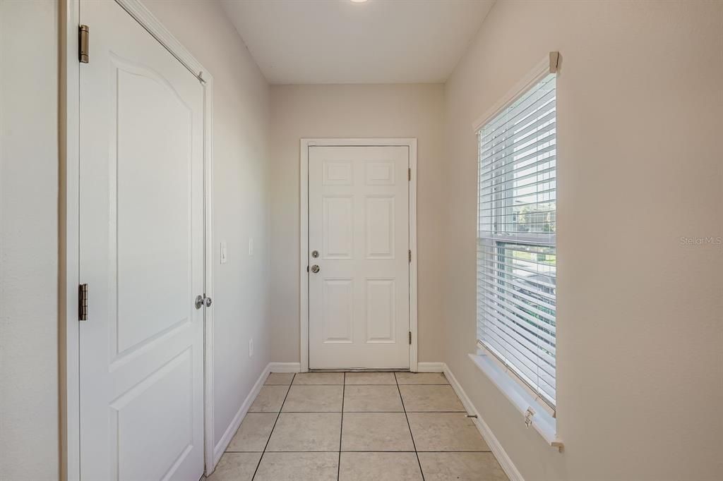 Active With Contract: $289,000 (3 beds, 2 baths, 1758 Square Feet)