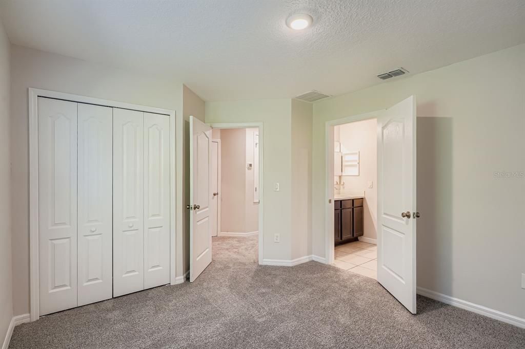 Active With Contract: $289,000 (3 beds, 2 baths, 1758 Square Feet)