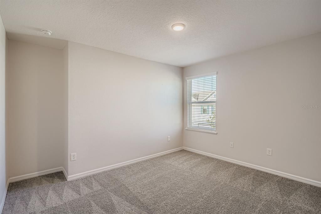 Active With Contract: $289,000 (3 beds, 2 baths, 1758 Square Feet)