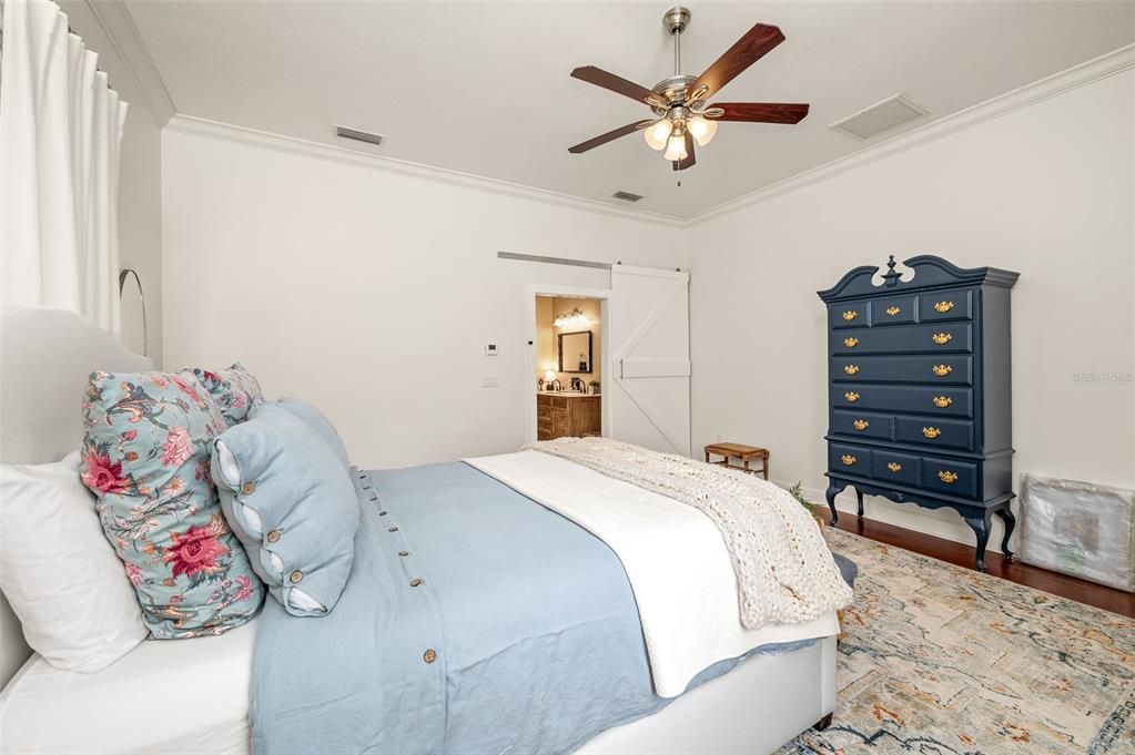 待售: $949,900 (4 贝兹, 4 浴室, 4523 平方英尺)