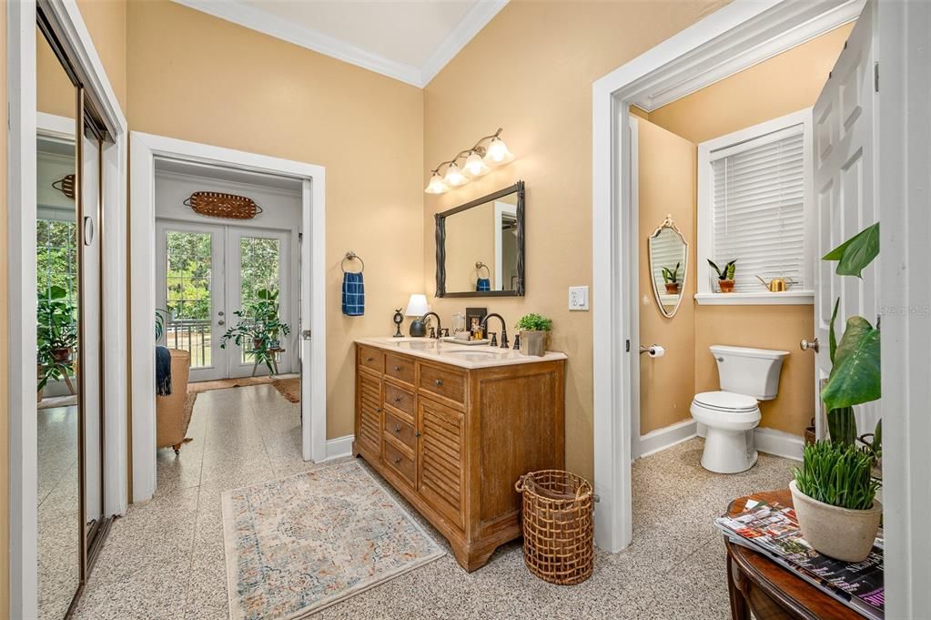 待售: $949,900 (4 贝兹, 4 浴室, 4523 平方英尺)