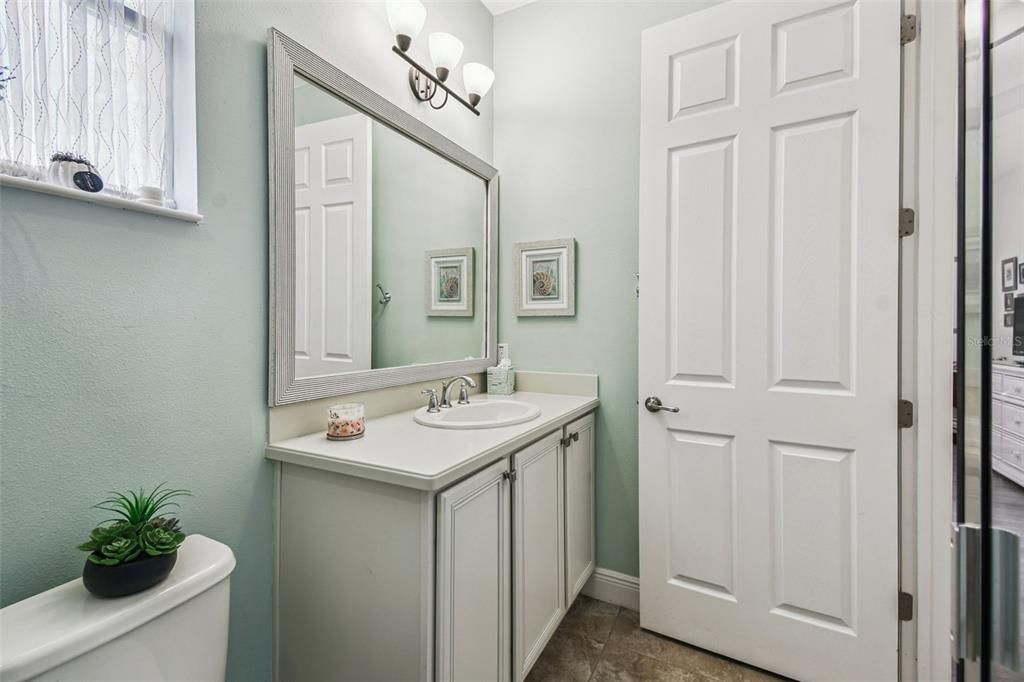 For Sale: $474,000 (2 beds, 2 baths, 2956 Square Feet)