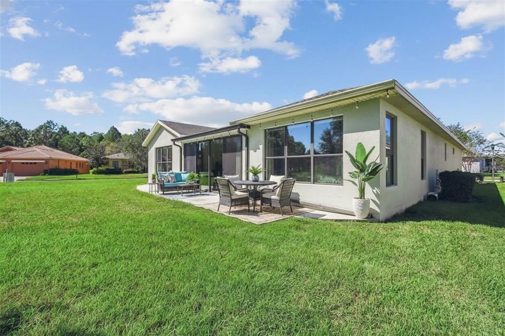 For Sale: $474,000 (2 beds, 2 baths, 2956 Square Feet)