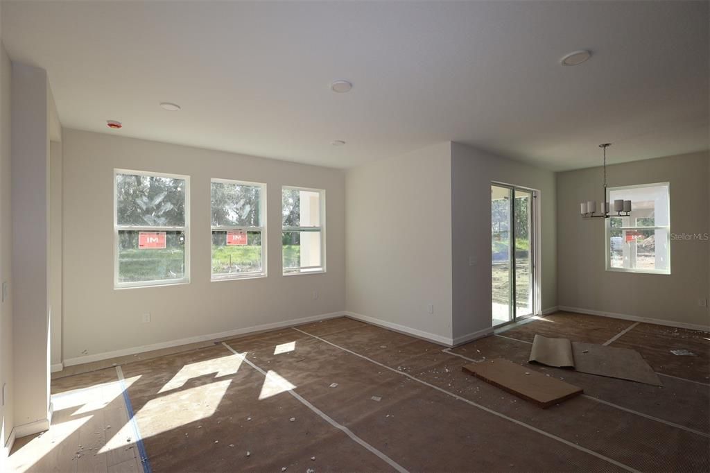 На продажу: $494,990 (4 спален, 3 ванн, 2194 Квадратных фут)