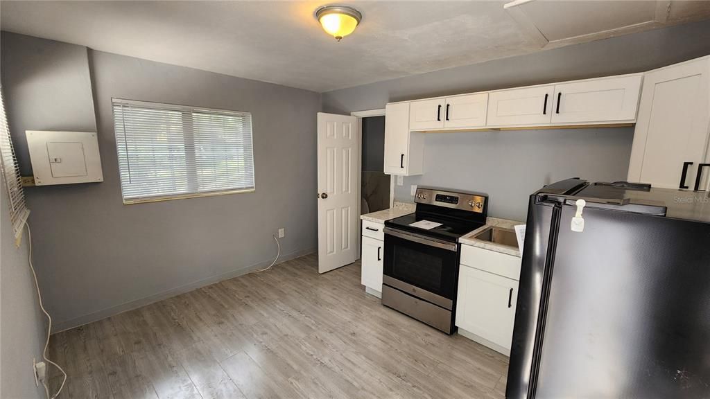 For Sale: $445,000 (5 beds, 0 baths, 2287 Square Feet)