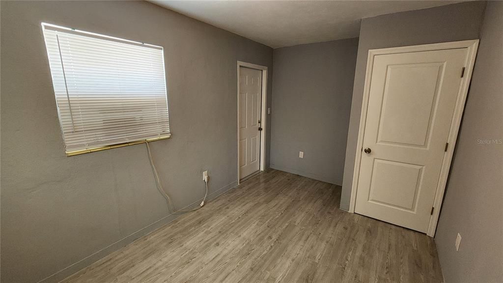 For Sale: $445,000 (5 beds, 0 baths, 2287 Square Feet)