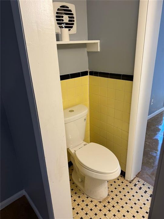 For Sale: $445,000 (5 beds, 0 baths, 2287 Square Feet)