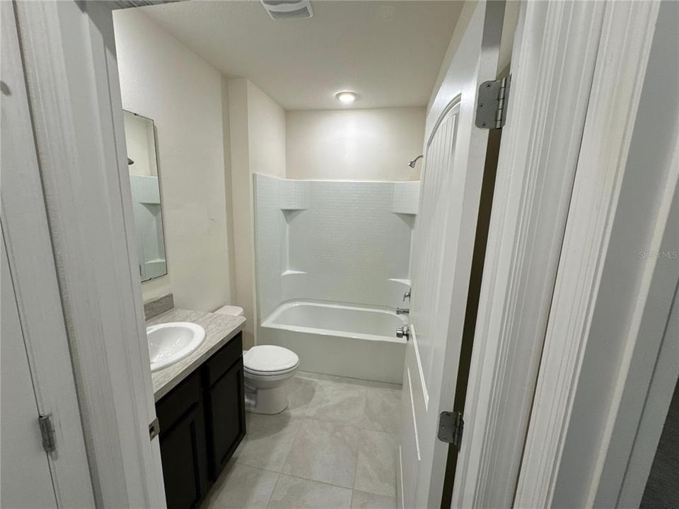 For Rent: $1,900 (3 beds, 2 baths, 1603 Square Feet)