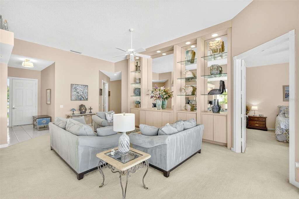 For Sale: $695,000 (3 beds, 2 baths, 1983 Square Feet)